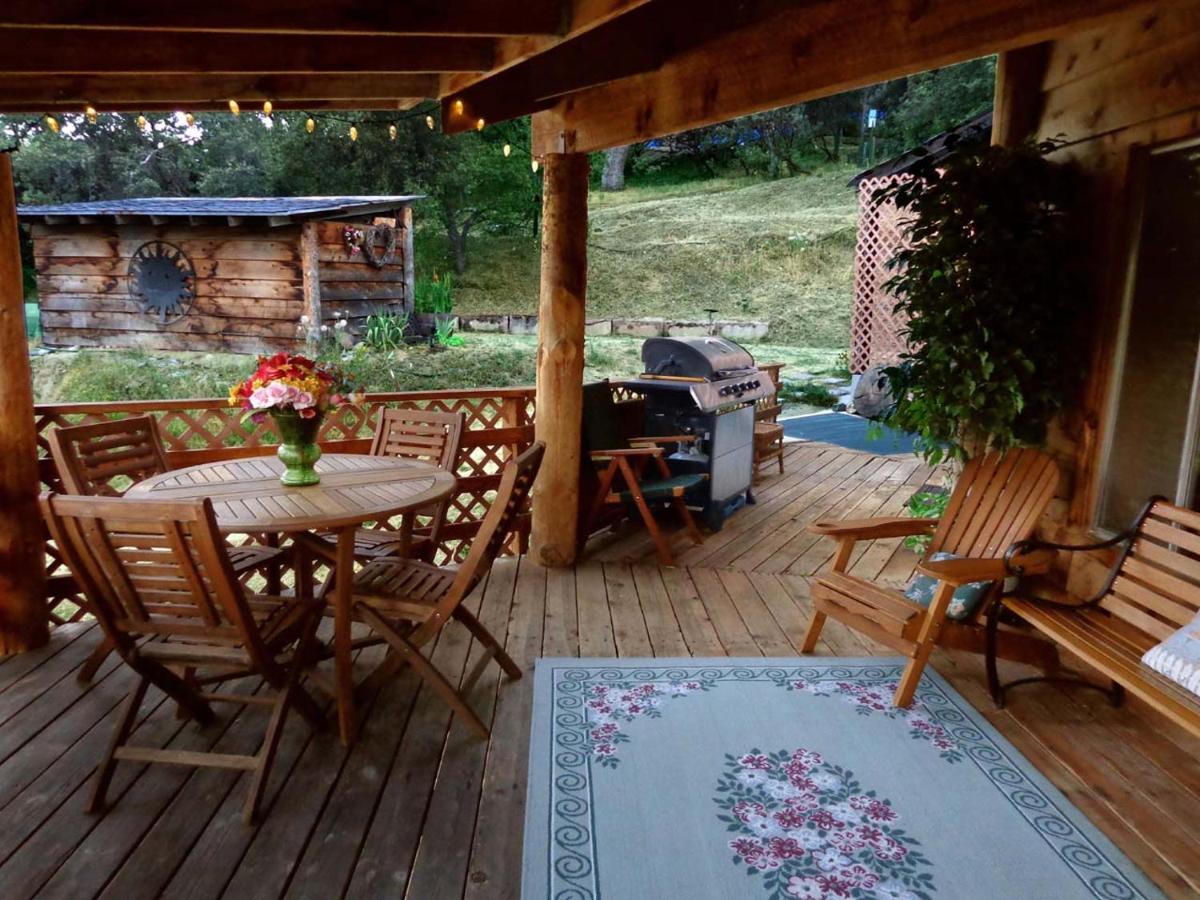Evergreen Haus *